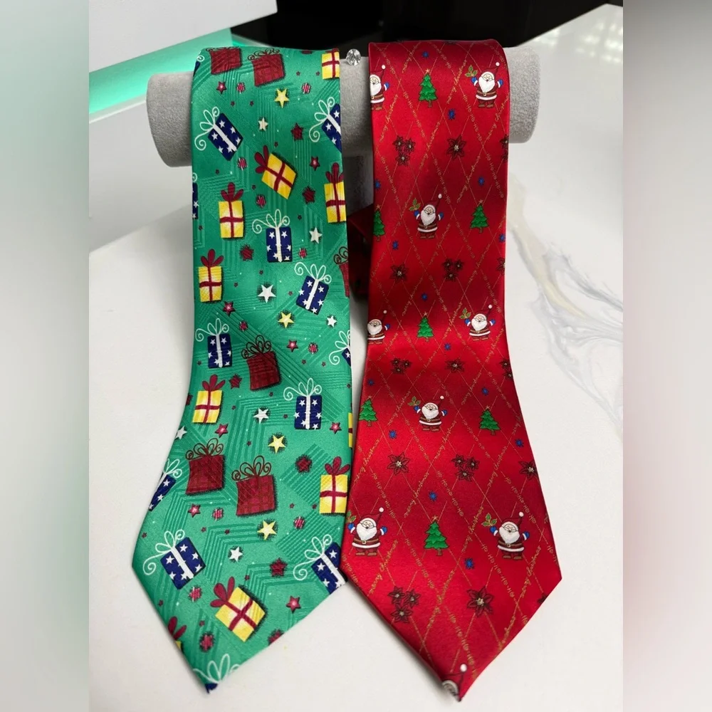 Ties Red is hallmark brand 57in Green unbranded 59in great condition